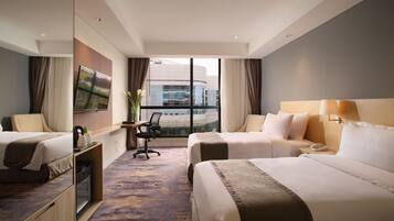 Minibar, in-room safe, desk, blackout curtains