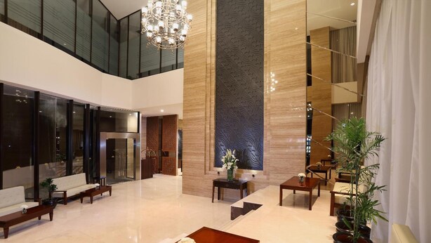 Lobby - Grandhika Hotel Semarang (Semarang)