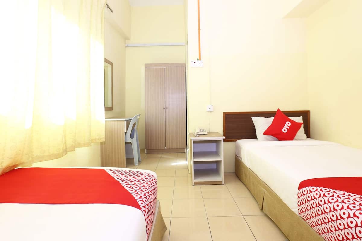 Deluxe Twin Room | 1 bedroom, free WiFi, bed sheets
