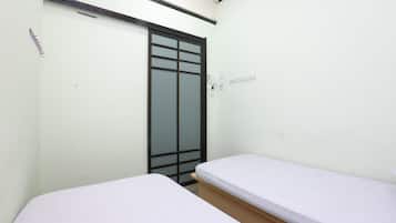 Free WiFi, bed sheets