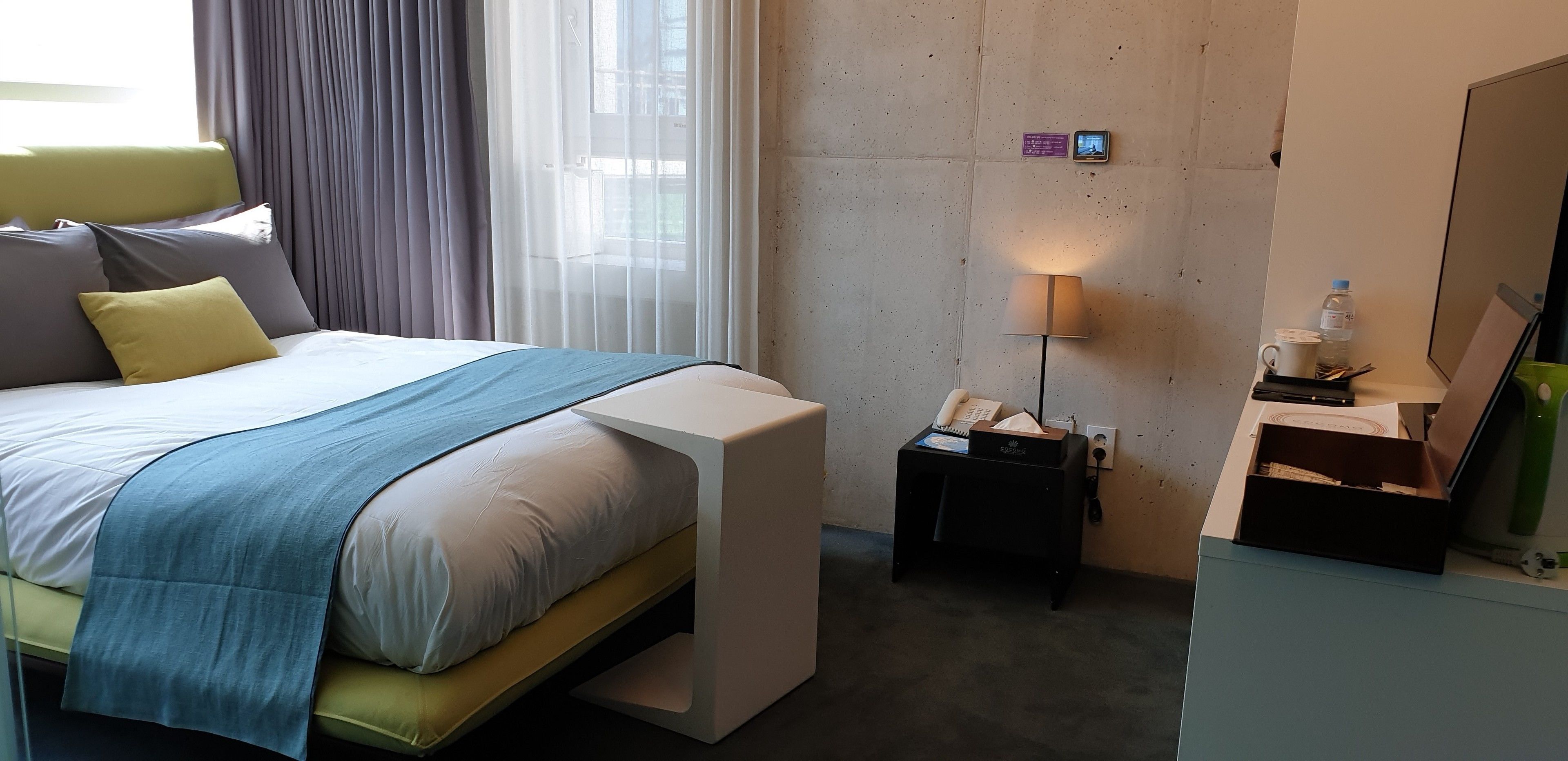 double room (king) | premium bedding, in-room safe, blackout curtains, soundproofing