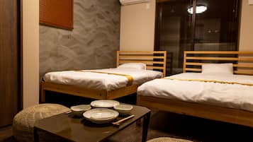 Standard Room | Desk, iron/ironing board, free WiFi