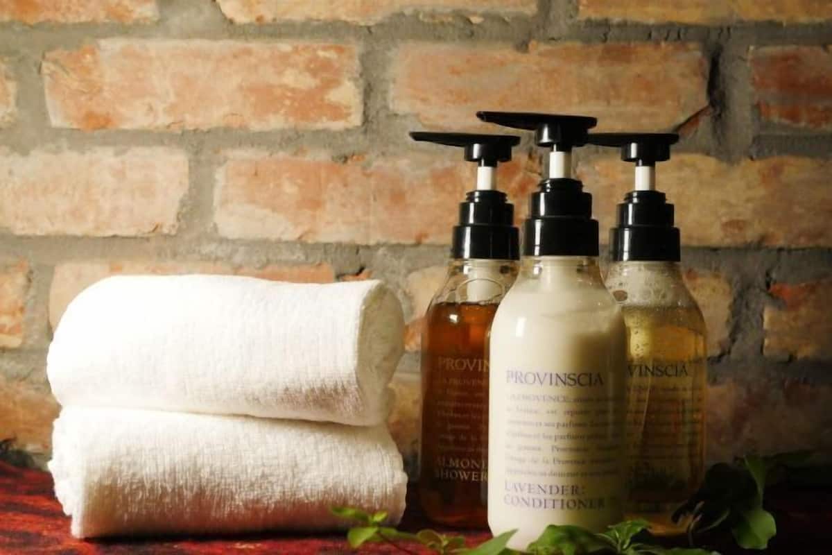 Ensemble douche/baignoire, baignoire relaxante profonde