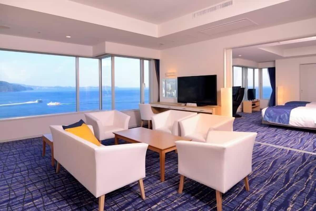 In-room safe, desk, blackout drapes, iron/ironing board