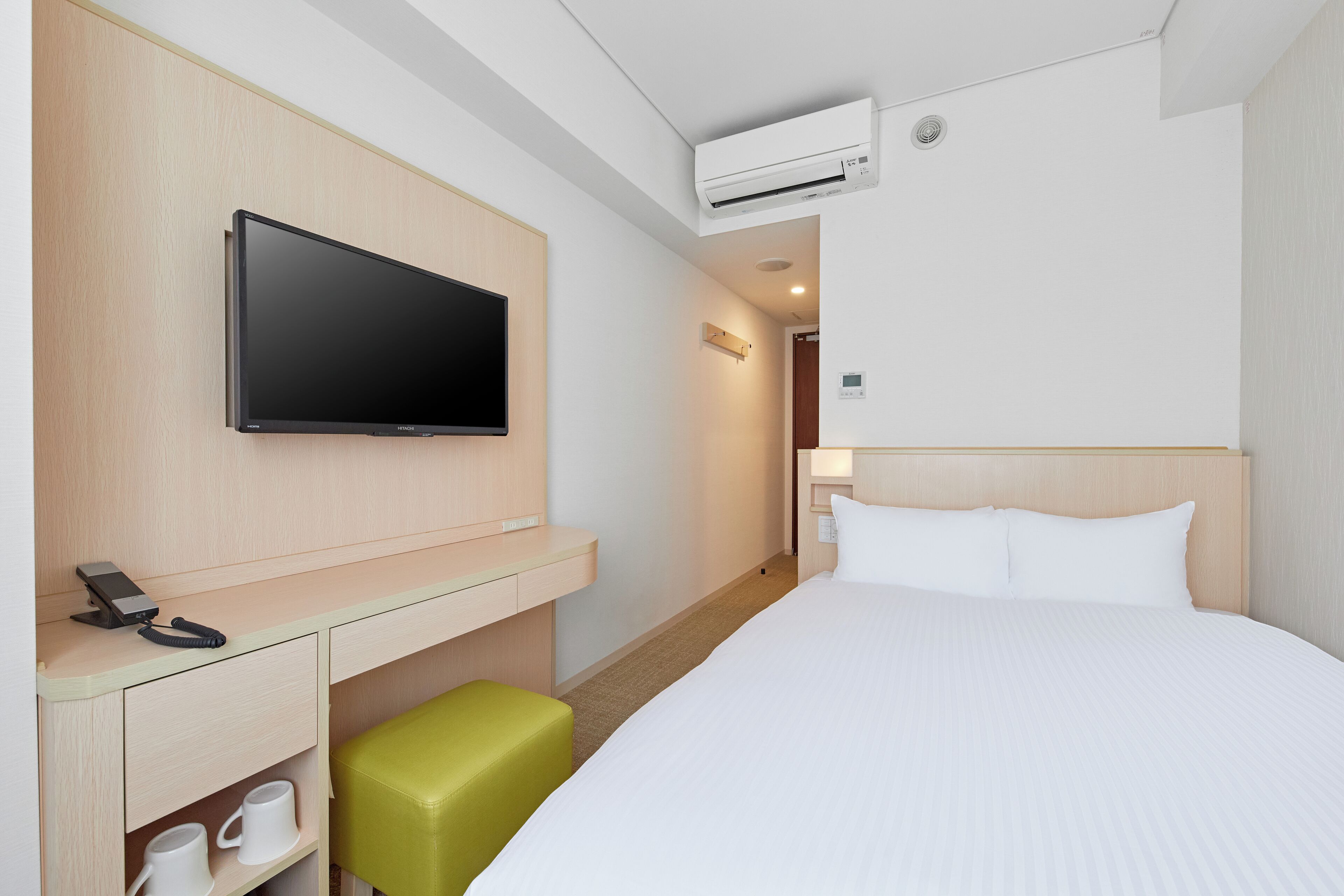 Desk, free WiFi, bed sheets, wheelchair access