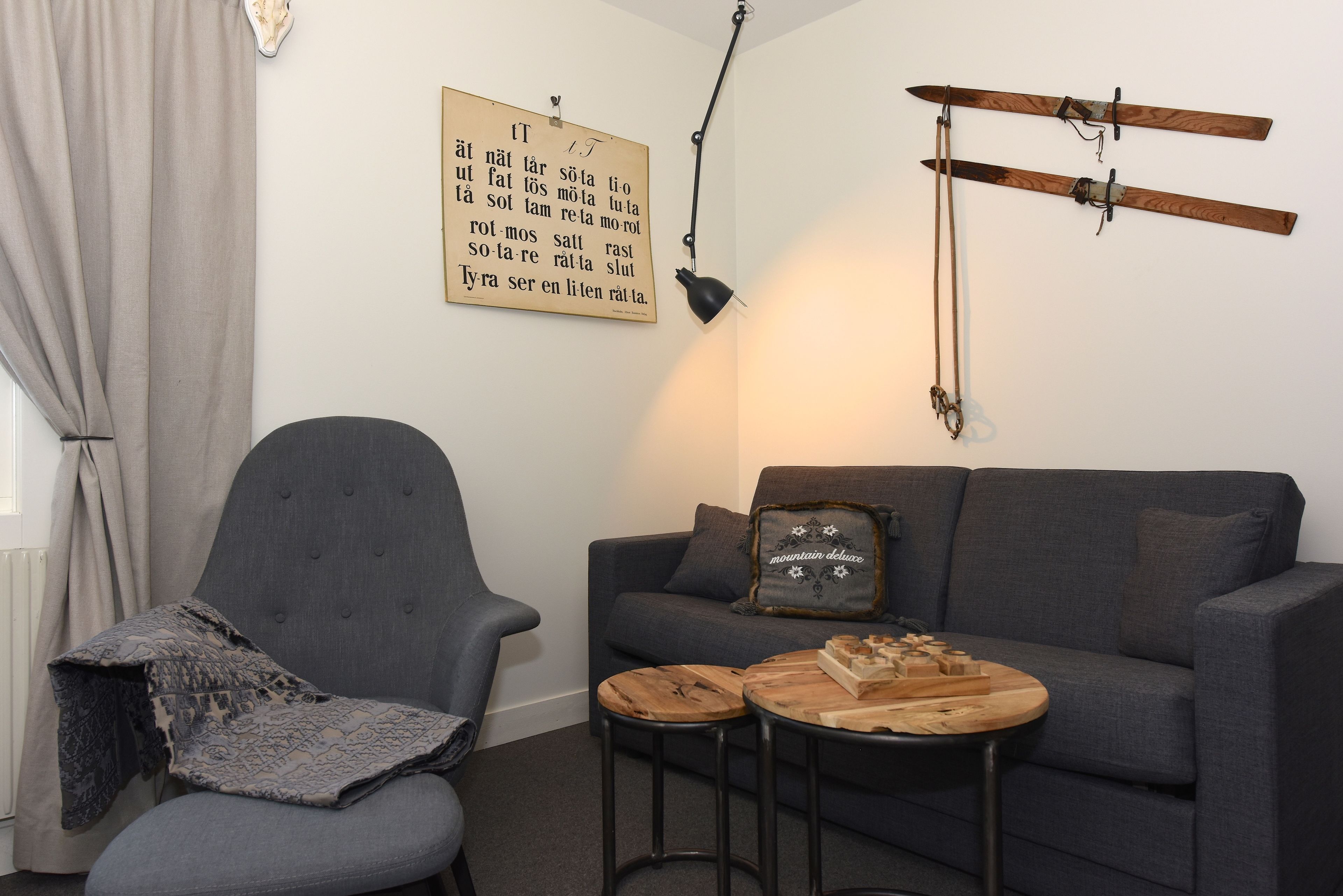 family suite, 2 bedrooms | 2 bedrooms, premium bedding, minibar, in-room safe