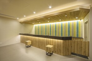 Reception - Sotetsu Fresa Inn Kyoto Shijokarasuma (Kyoto)