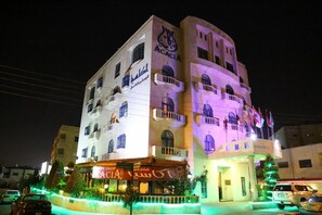 Exterior - Acacia Hotel & Suites (Amman)