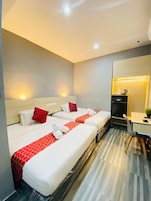 Family Suite | Bar mini, peti besi dalam bilik, kalis bunyi, Wi-fi percuma