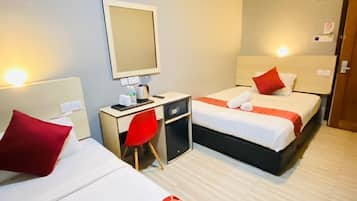 Minibar, in-room safe, soundproofing, free WiFi