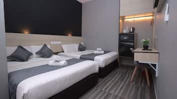 Suite familiale | Minibar, coffre-fort, système d’insonorisation, accès au Wi-Fi (inclus)