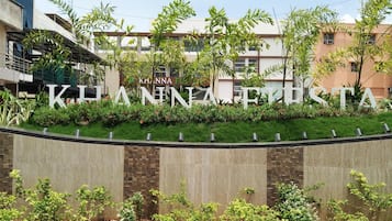 Khuôn viên nơi lưu trú