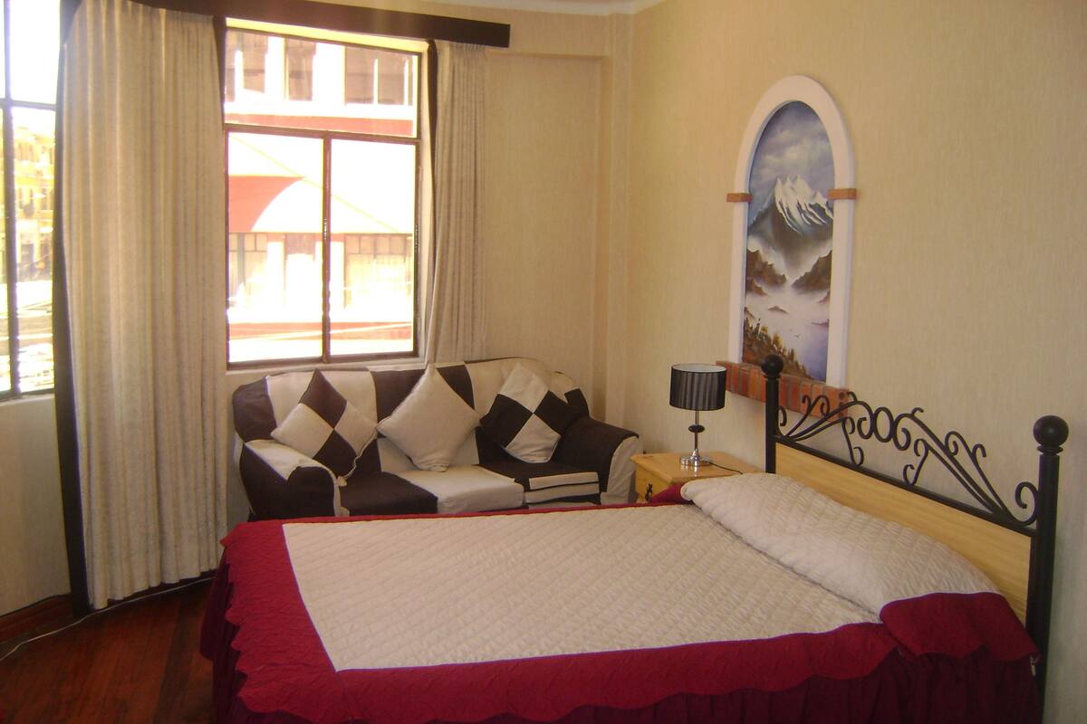 In-room safe, soundproofing, free WiFi