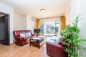 Apartment, 2 Bedrooms, Balcony, Sea View (Dionysus No.2) | Living area | Plasma TV