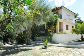 Exterior - Marina Hotel (Skiathos)