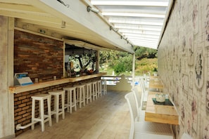 Bar (on property) - Marina Hotel (Skiathos)