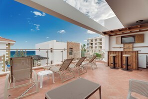 Villa, Hot Tub, without Pool (No.7) | Caja fuerte, tabla de planchar con plancha, wifi gratis y ropa de cama