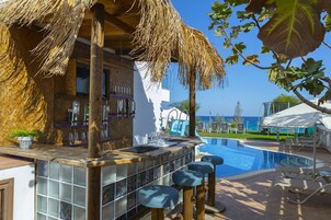 Villa, Private Pool, Beach View (No.13) | Minibar