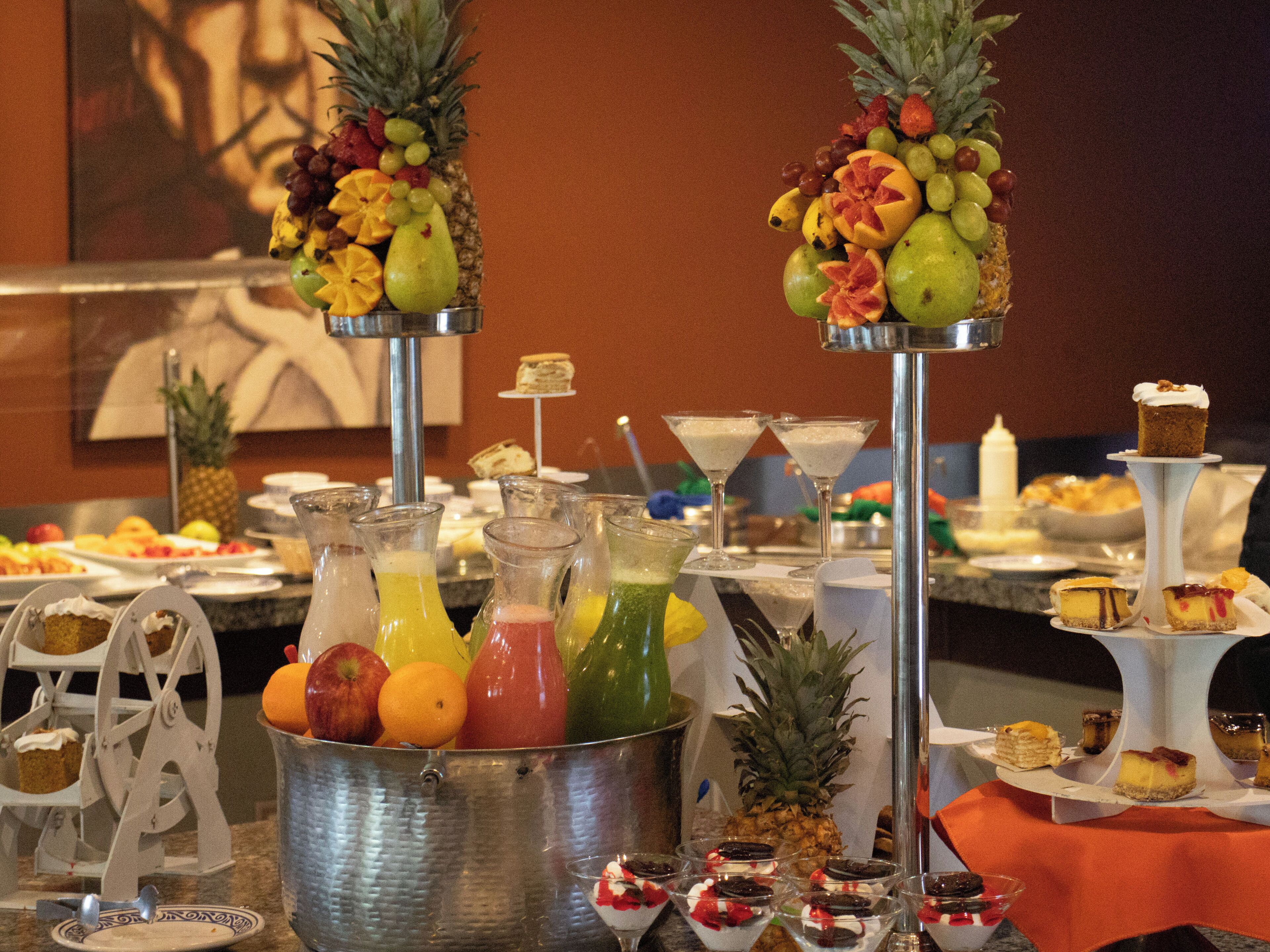 Daily buffet breakfast (USD 19 per person)
