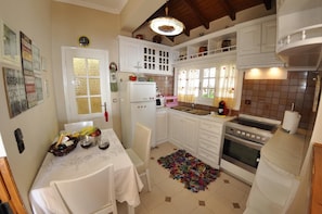 Villa | Private kitchen