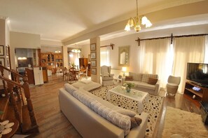 Villa | Living room