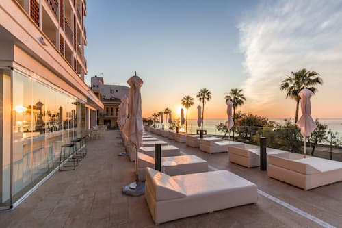 Sun deck
