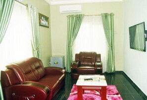 Flat-screen TV - Milestone Hotel (Lekki)