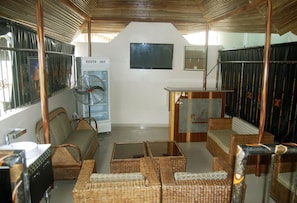 Bar (on property) - Milestone Hotel (Lekki)
