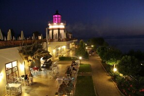 Outdoor dining - Sealight Resort Hotel (Kusadasi)