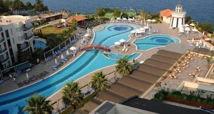 Sealight Resort Hotel