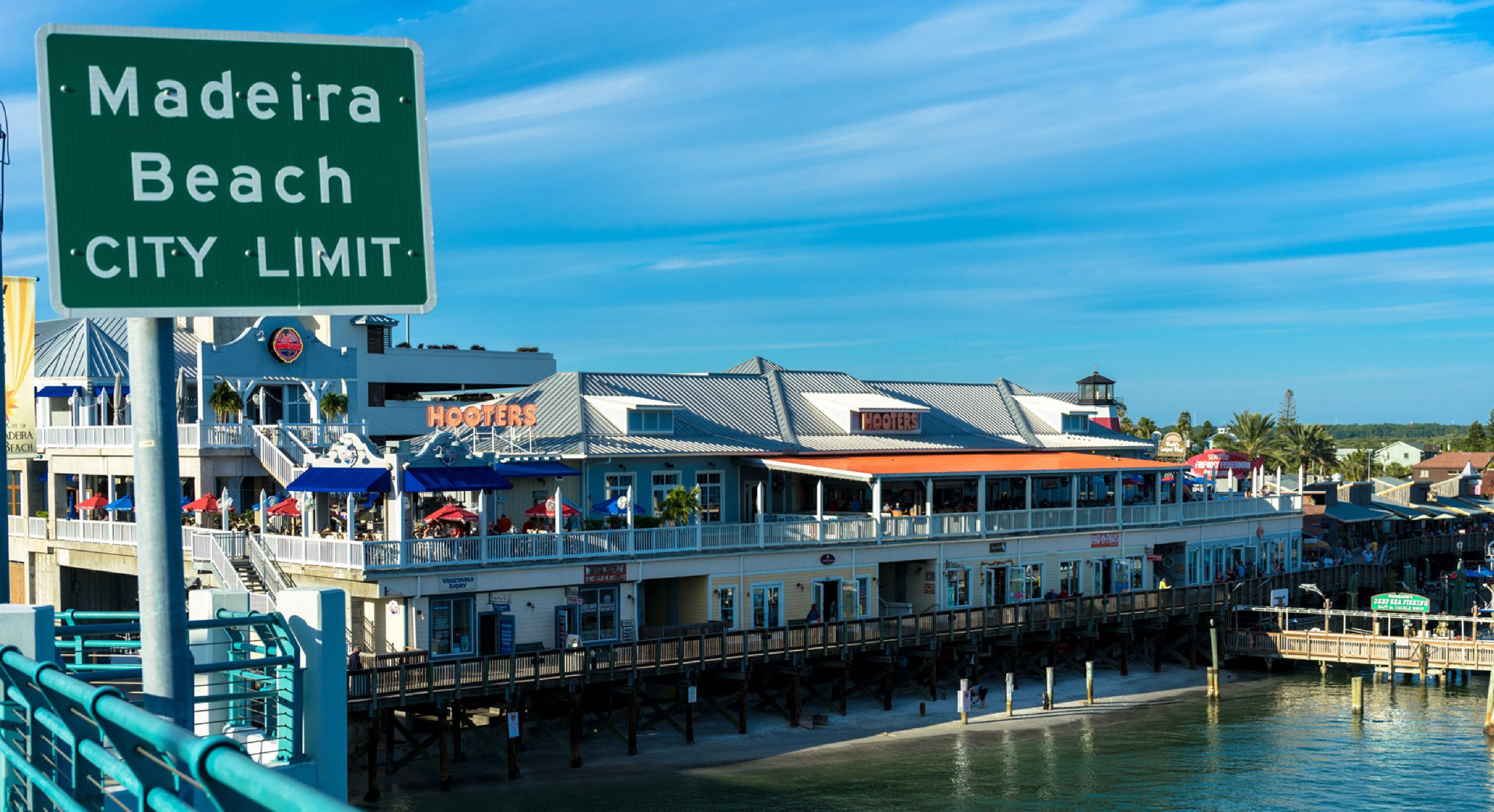 Photo - Holiday Inn Express & Suites - St. Petersburg - Madeira Beach by IHG