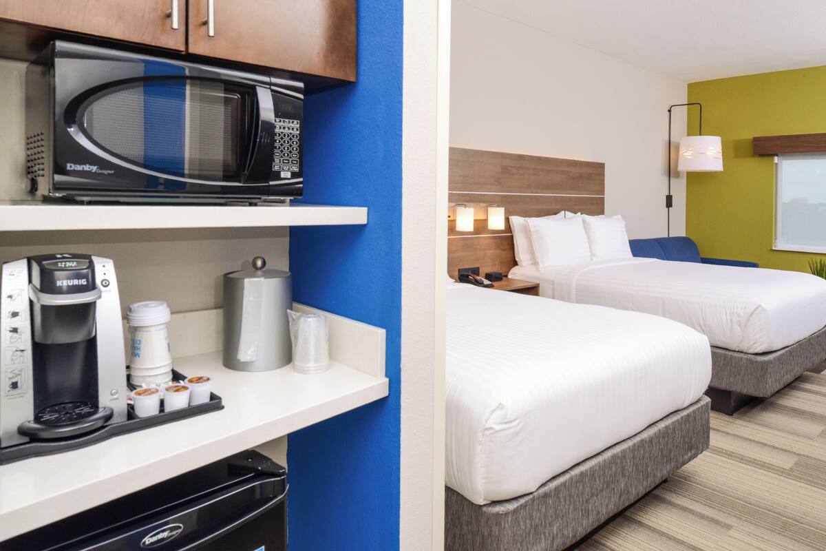 Premium bedding, pillow-top beds, in-room safe, desk