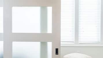 Family Room | 1 bedroom, Frette Italian sheets, premium bedding, down comforters