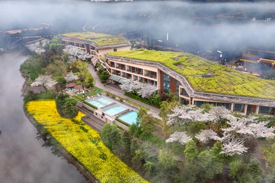 Holiday Inn Express Emei Mountain by IHG