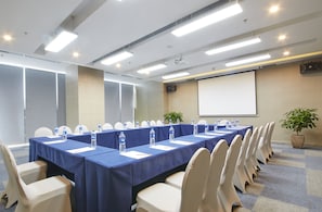 Khu phòng họp