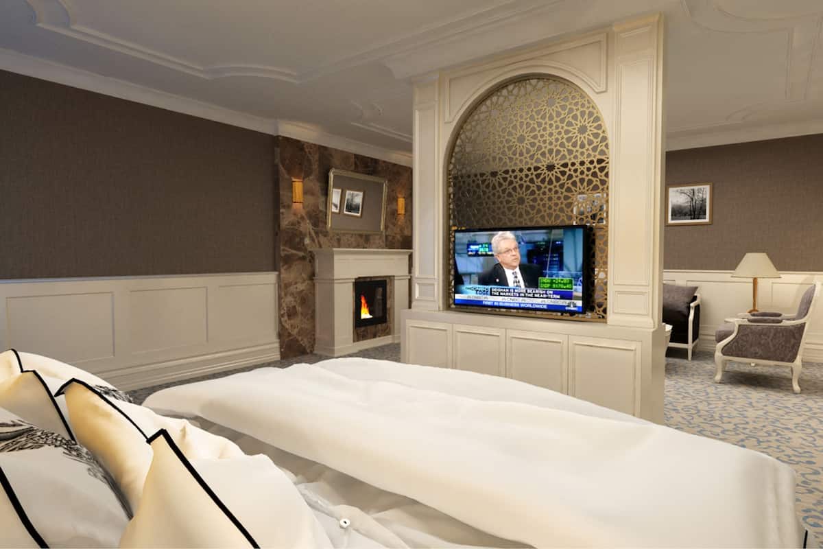 minibar, in-room safe, desk, blackout curtains