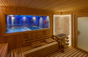 Couples treatment rooms, sauna, hot tub, steam room, Turkish bath - DoubleTree By Hilton Elazig (Elazig)