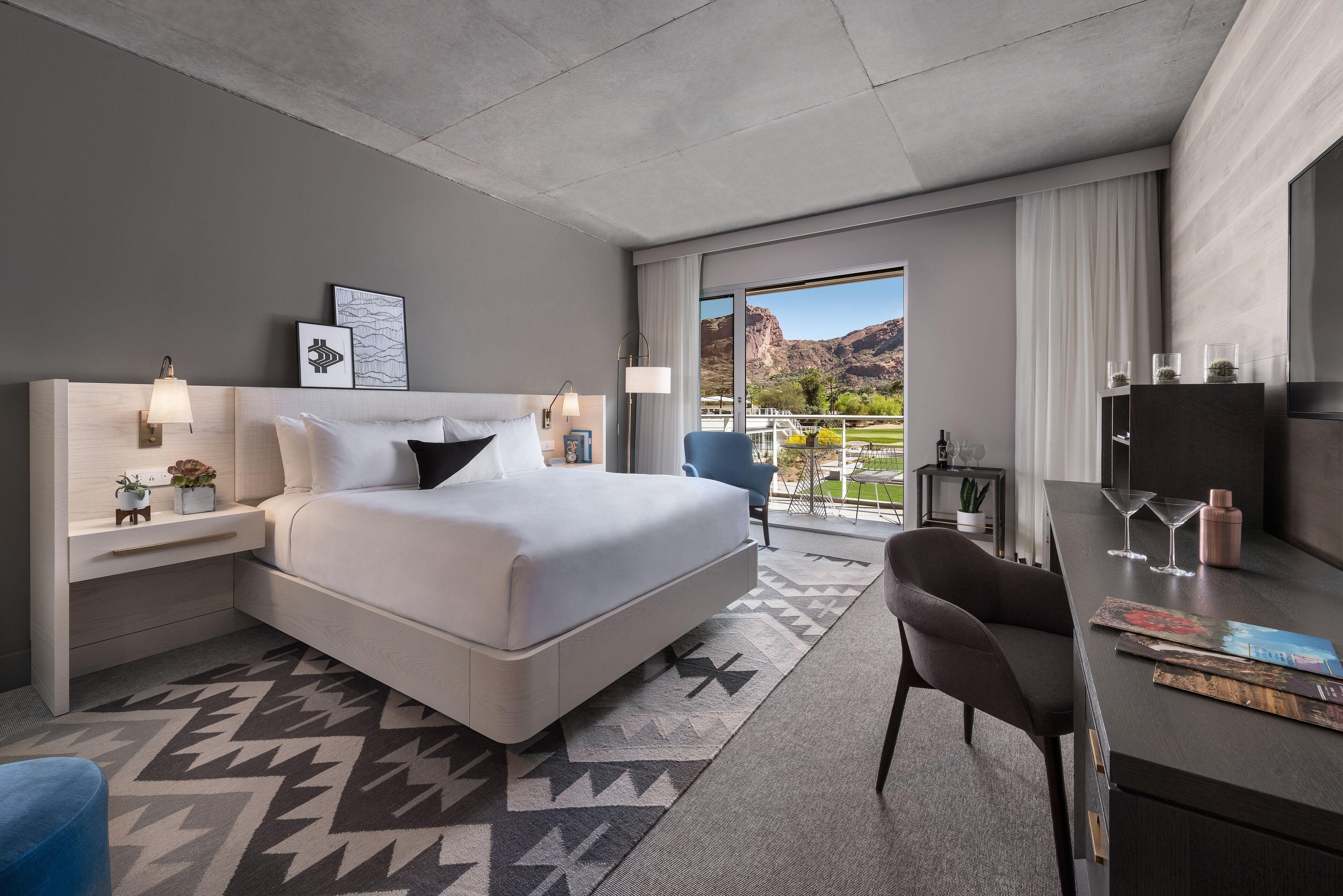 Mountain Premium King | View from room