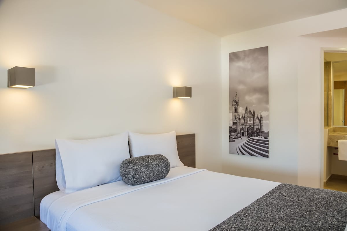 Desk, blackout curtains, iron/ironing board, free WiFi