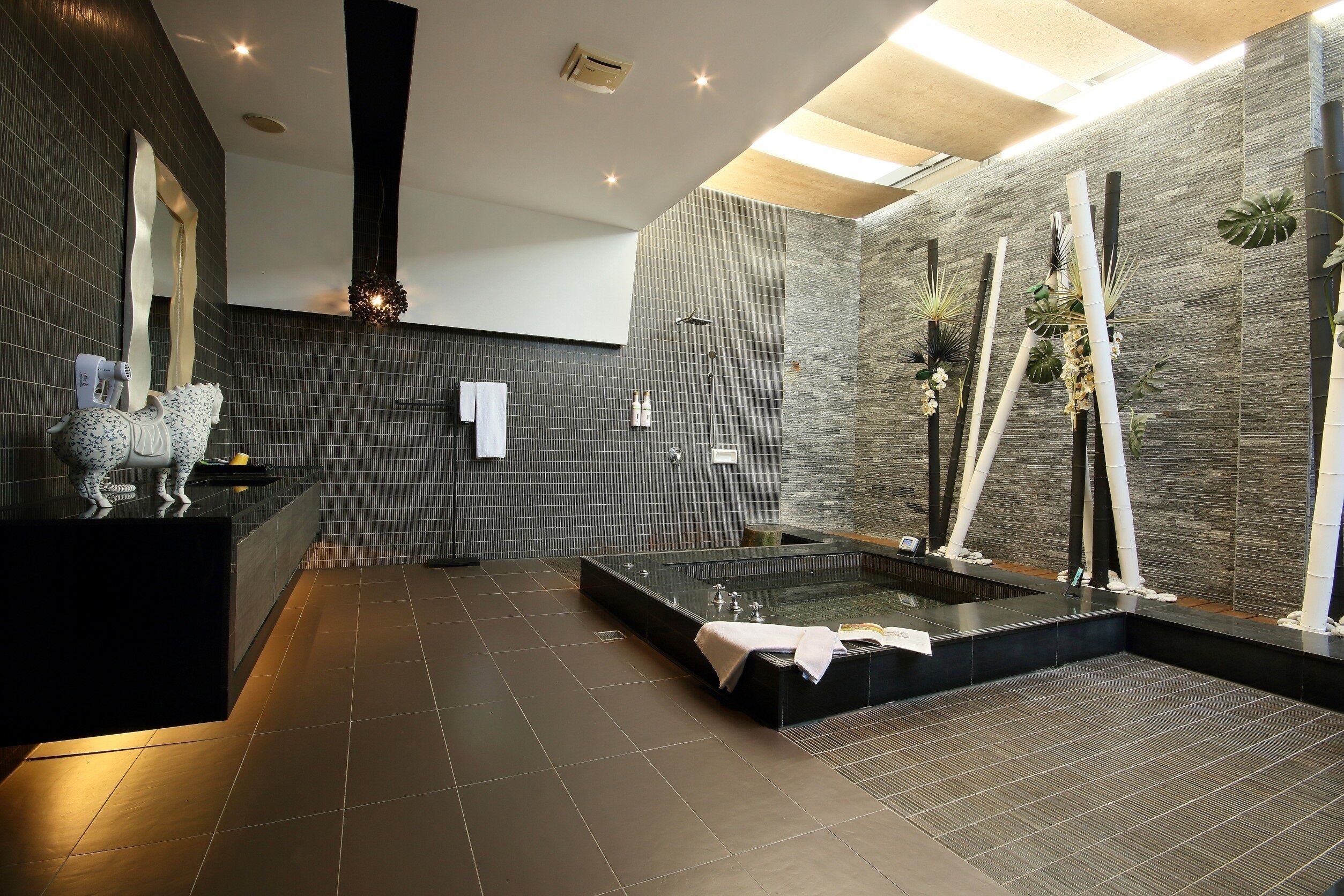 XL套房 (20:00後入住) | 浴室 | 免費盥洗用品、吹風機、拖鞋、毛巾