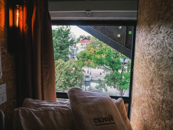 Bed in 12-Bed Mixed Dormitory Room | Vista do quarto