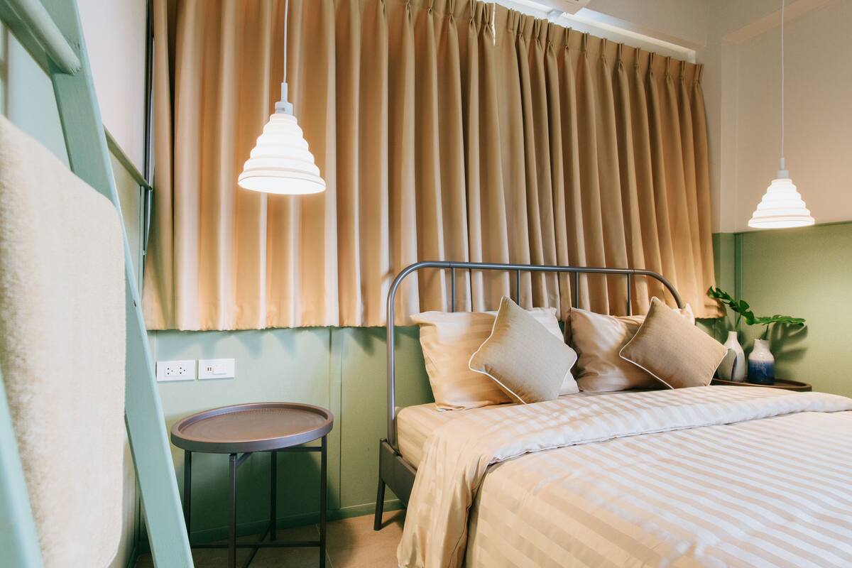 Standard Double Room | WiFi (free), bed sheets
