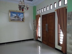 Interior detail - Suwuk Homestay (Sewon)