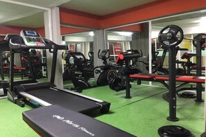 Gym - Tez Palace Hotel (Pattaya)