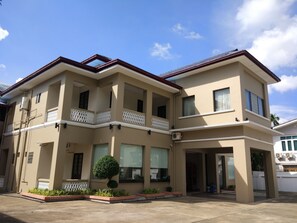 Exterior - Ruby Garden Hotel (Yangon)
