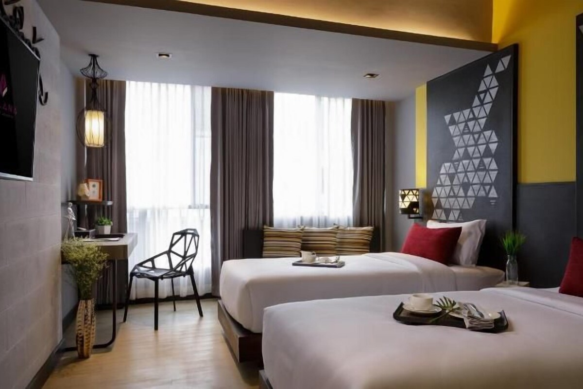 Minibar, in-room safe, desk, blackout drapes