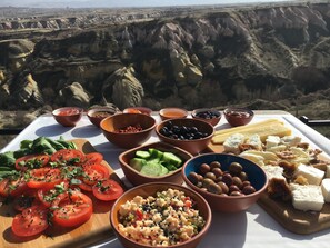 Gratis morgenmadsbuffet hver dag