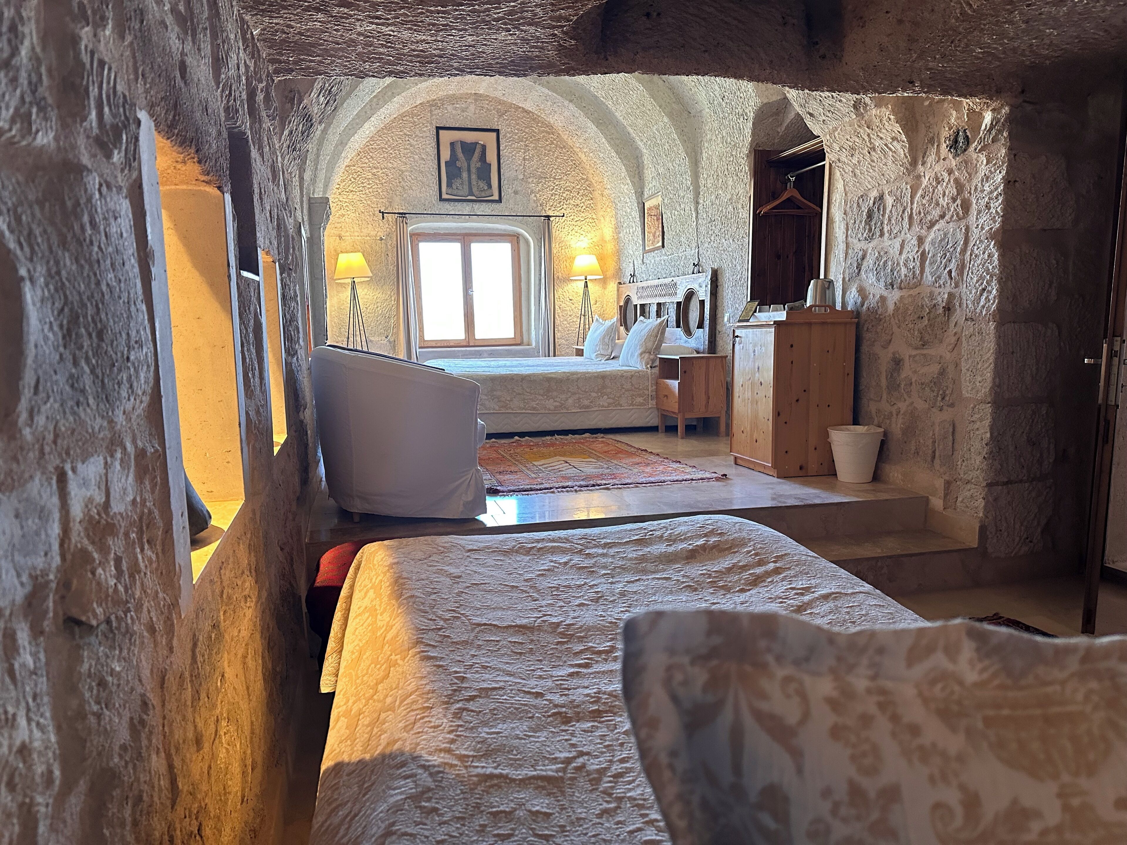 superior suite | minibar, in-room safe, individually decorated, individually furnished