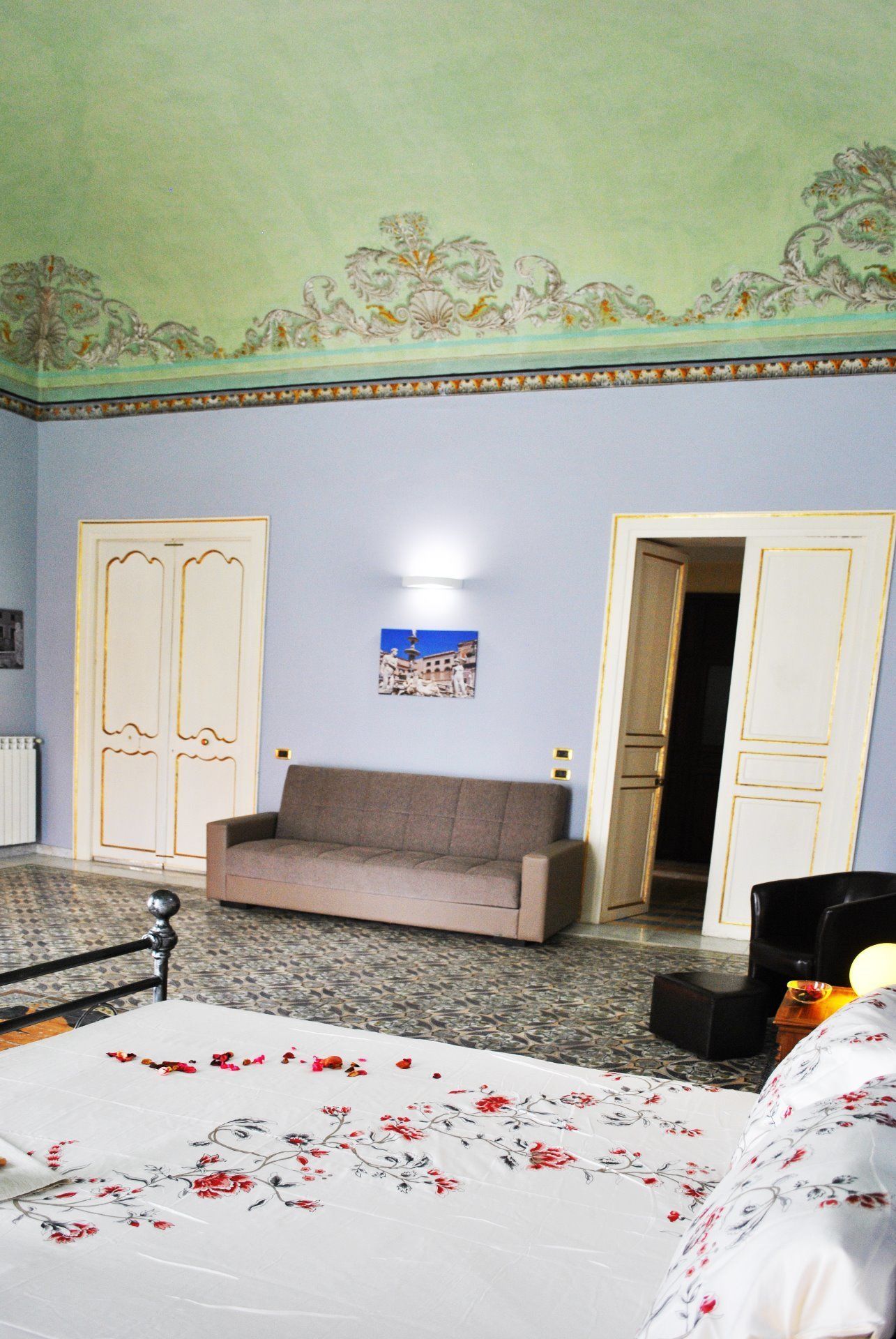 Quarto luxo | Frigobar, escrivaninha, quartos à prova de som