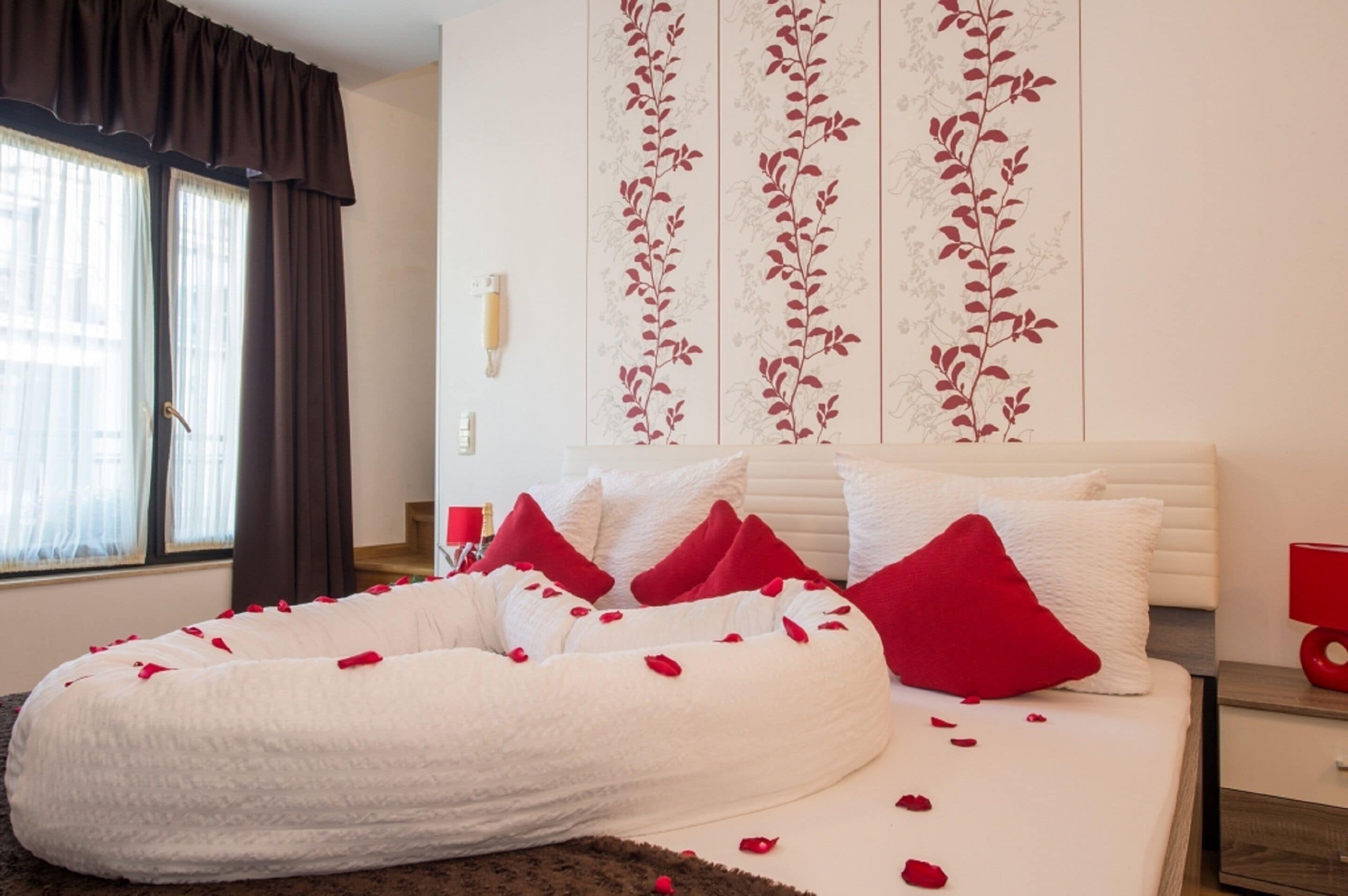 Soundproofing, iron/ironing board, free WiFi, bed sheets